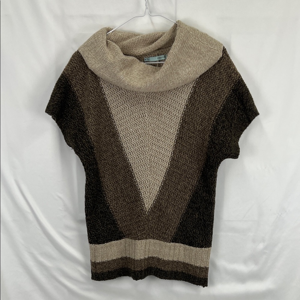 Maurices - Women’s Sweater - Medium - Brown and Cream - No Sleeves - Cowl Neck